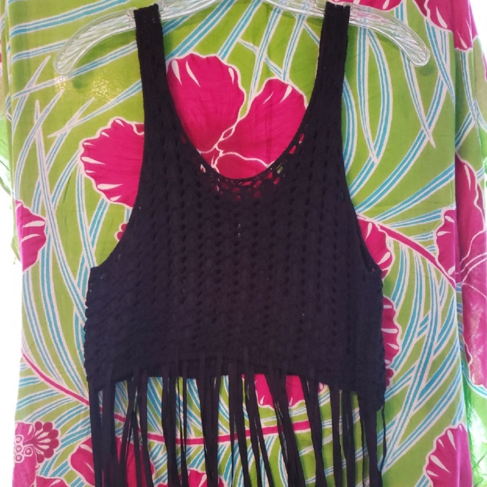 NWOT Black Fridge Crop Top